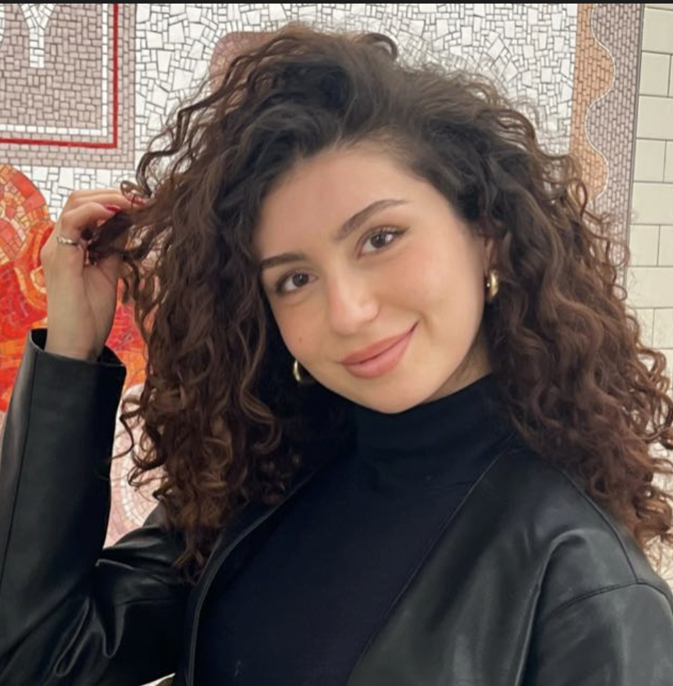 Gabriella, Salgsrepresentant i KlinikkFlow